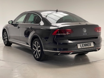 Used Volkswagen Passat 2022 for sale - 76458072: Photo