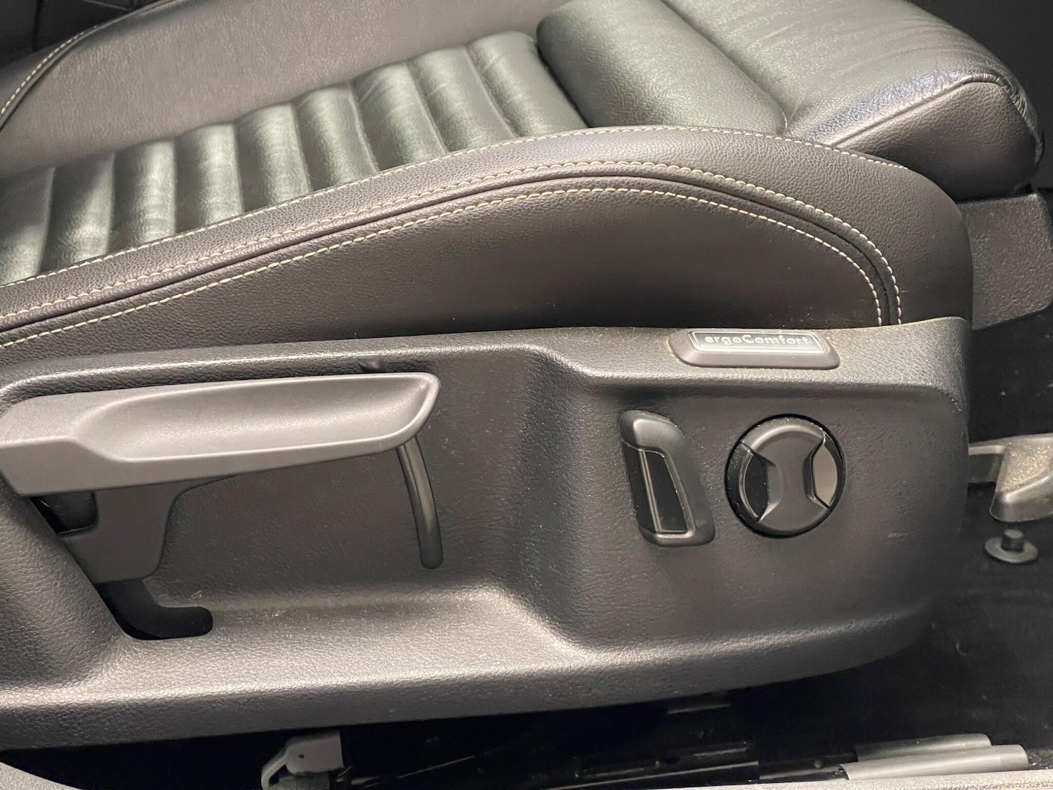 Used Volkswagen Passat 2022 for sale - 76458072: Photo 50