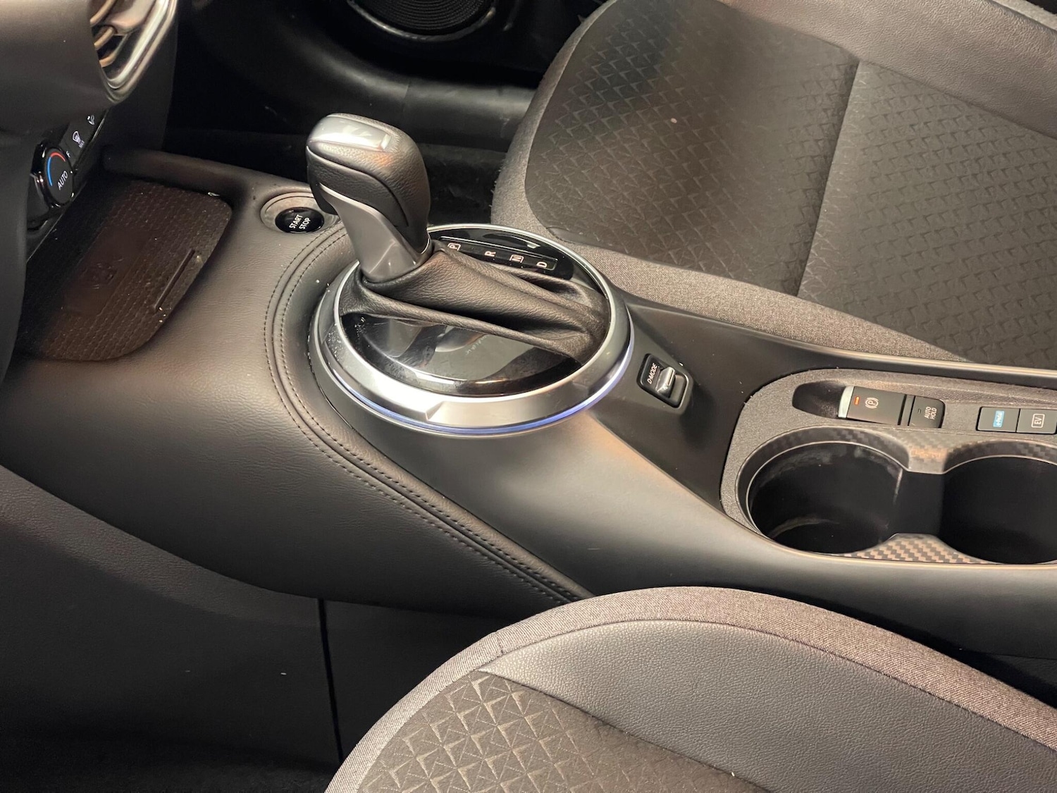 Used Nissan Juke 2024 for sale - 77120203: Photo 15