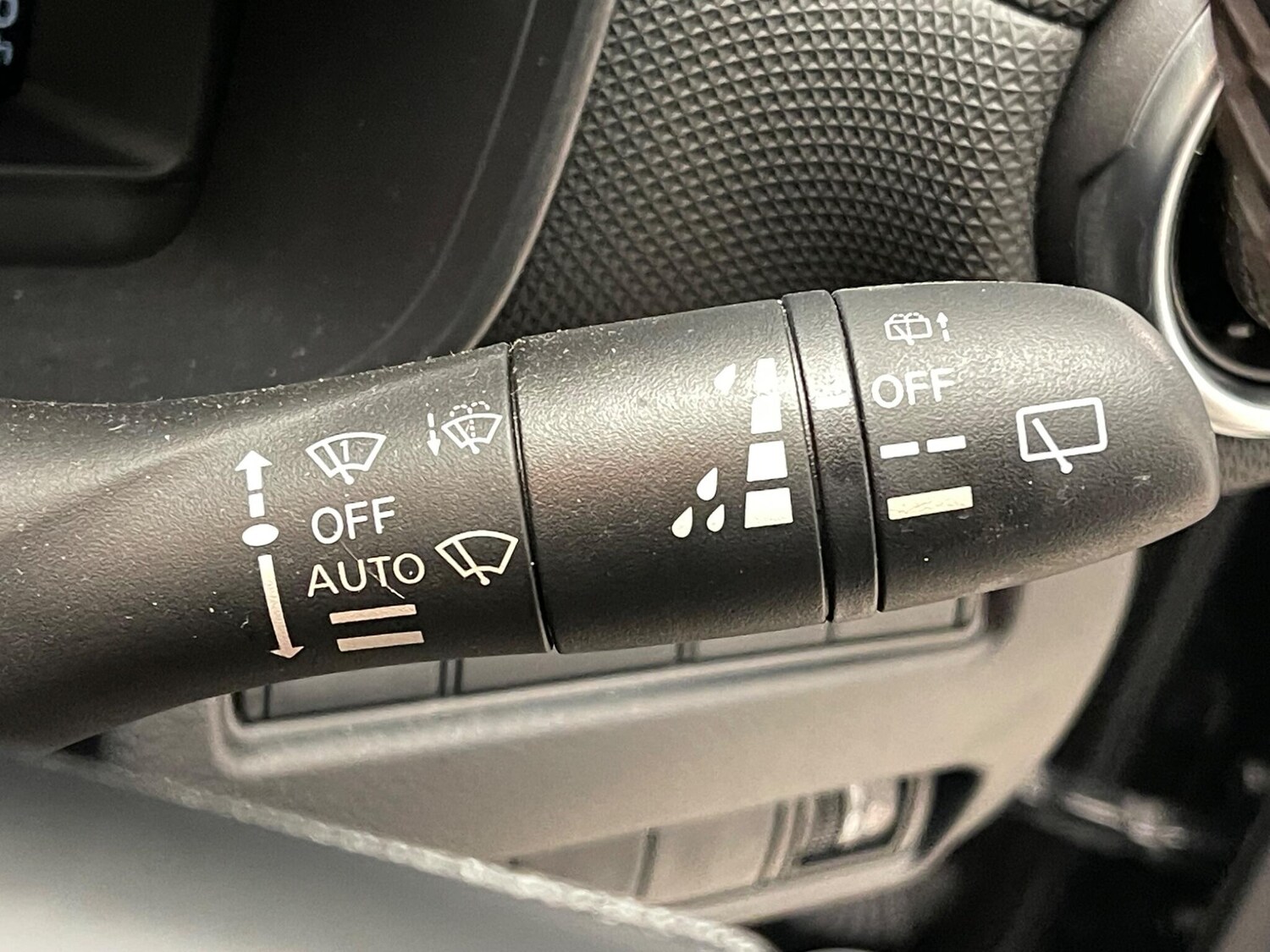 Used Nissan Juke 2024 for sale - 77120203: Photo 25