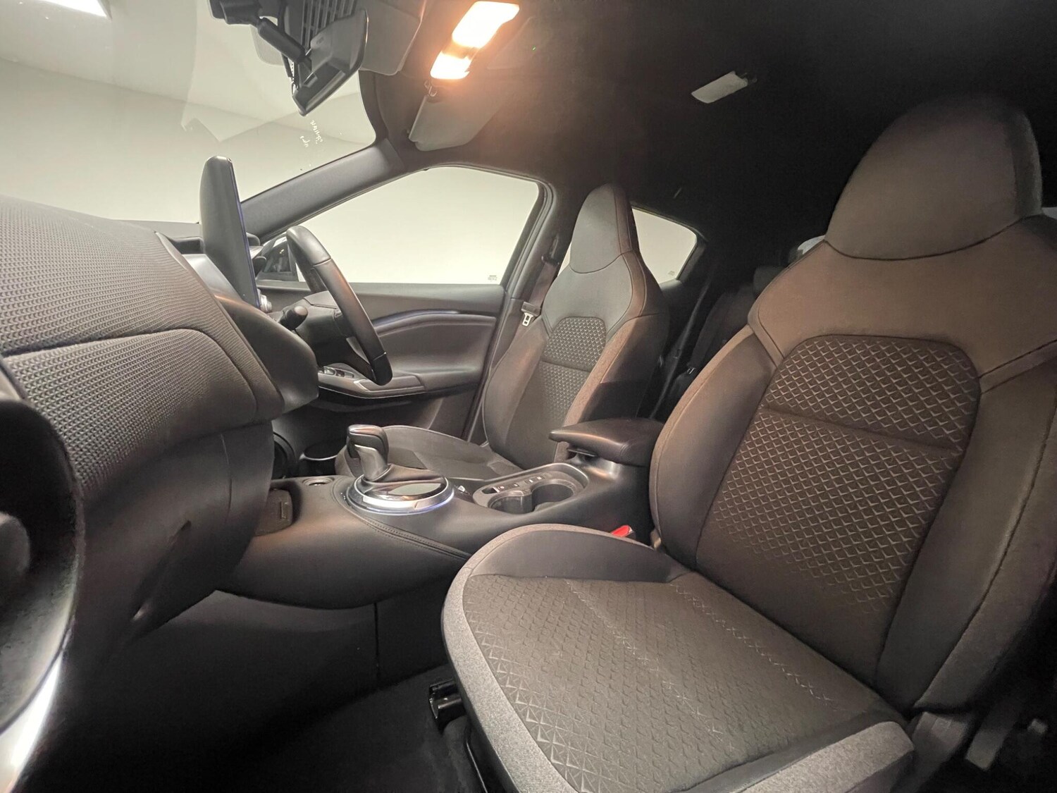 Used Nissan Juke 2024 for sale - 77120203: Photo 35