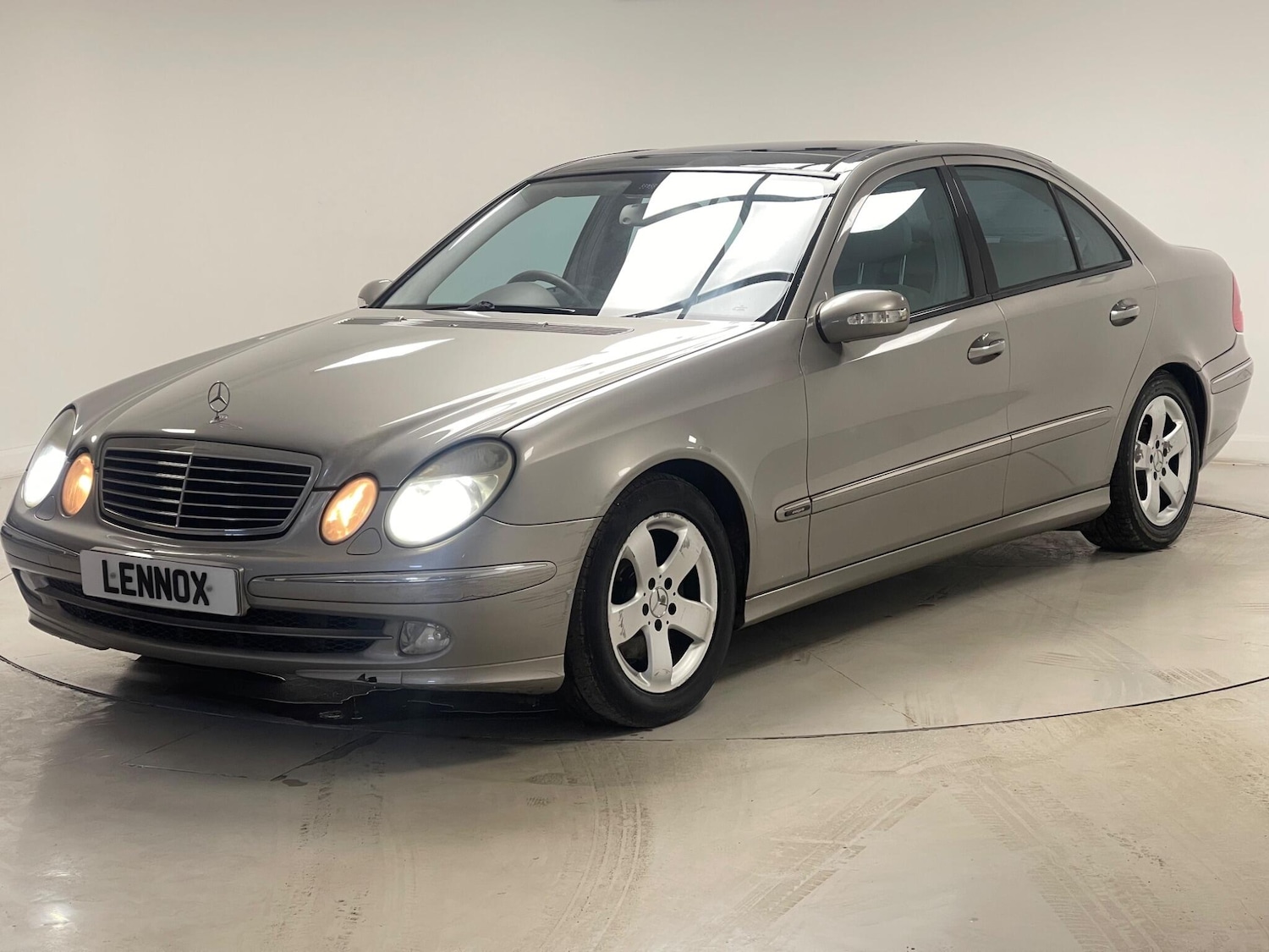 Used Mercedes-Benz E Class 2004 for sale - 78073041: Photo 3