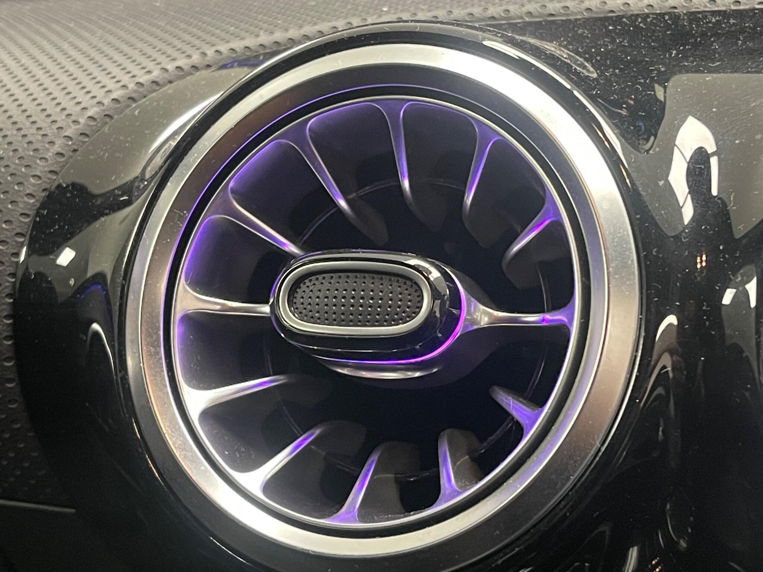 Used Mercedes-Benz CLA 2023 for sale - 76585024: Photo 14