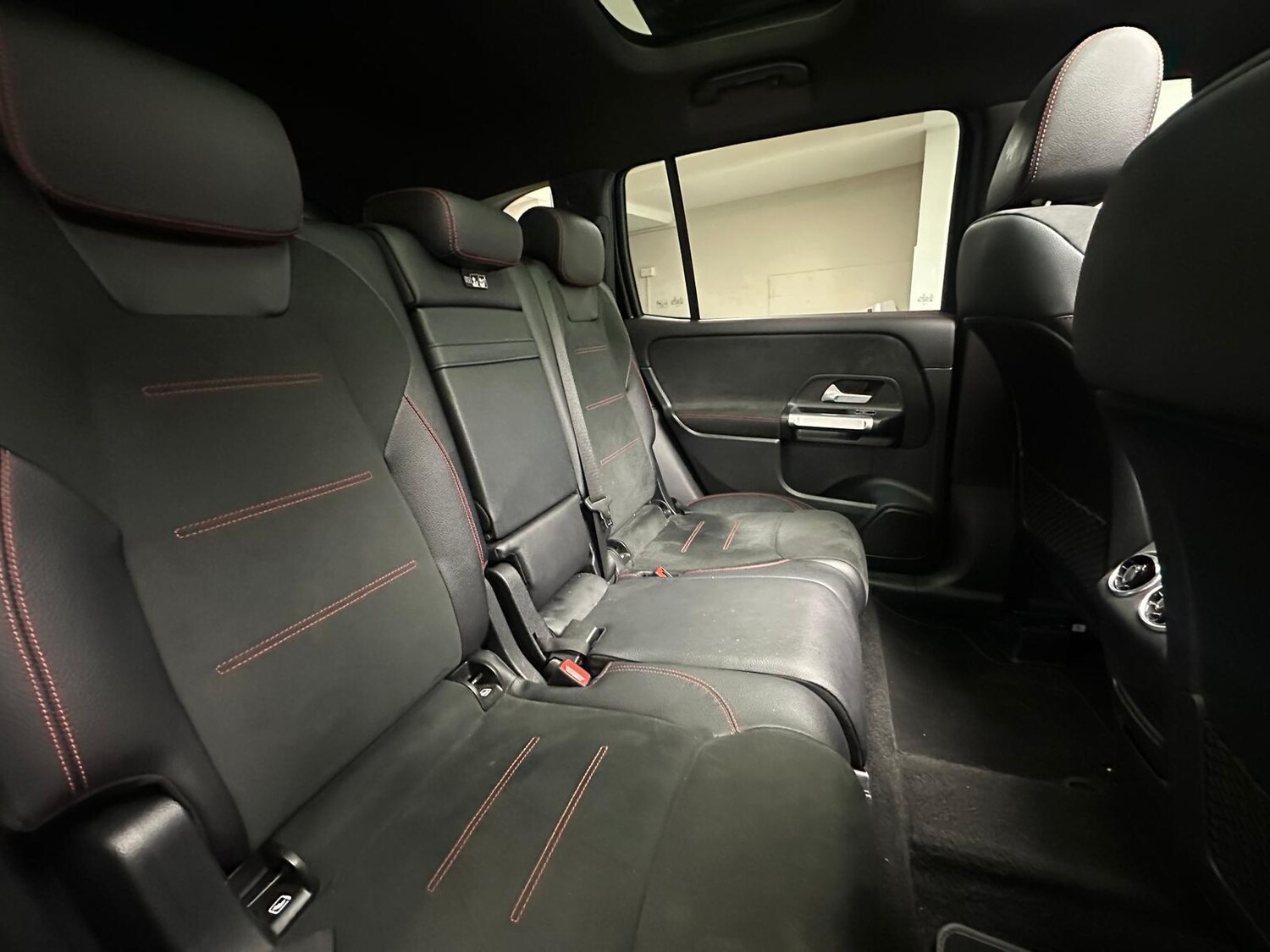 Used Mercedes-Benz GLB 2023 for sale - 77510925: Photo 11