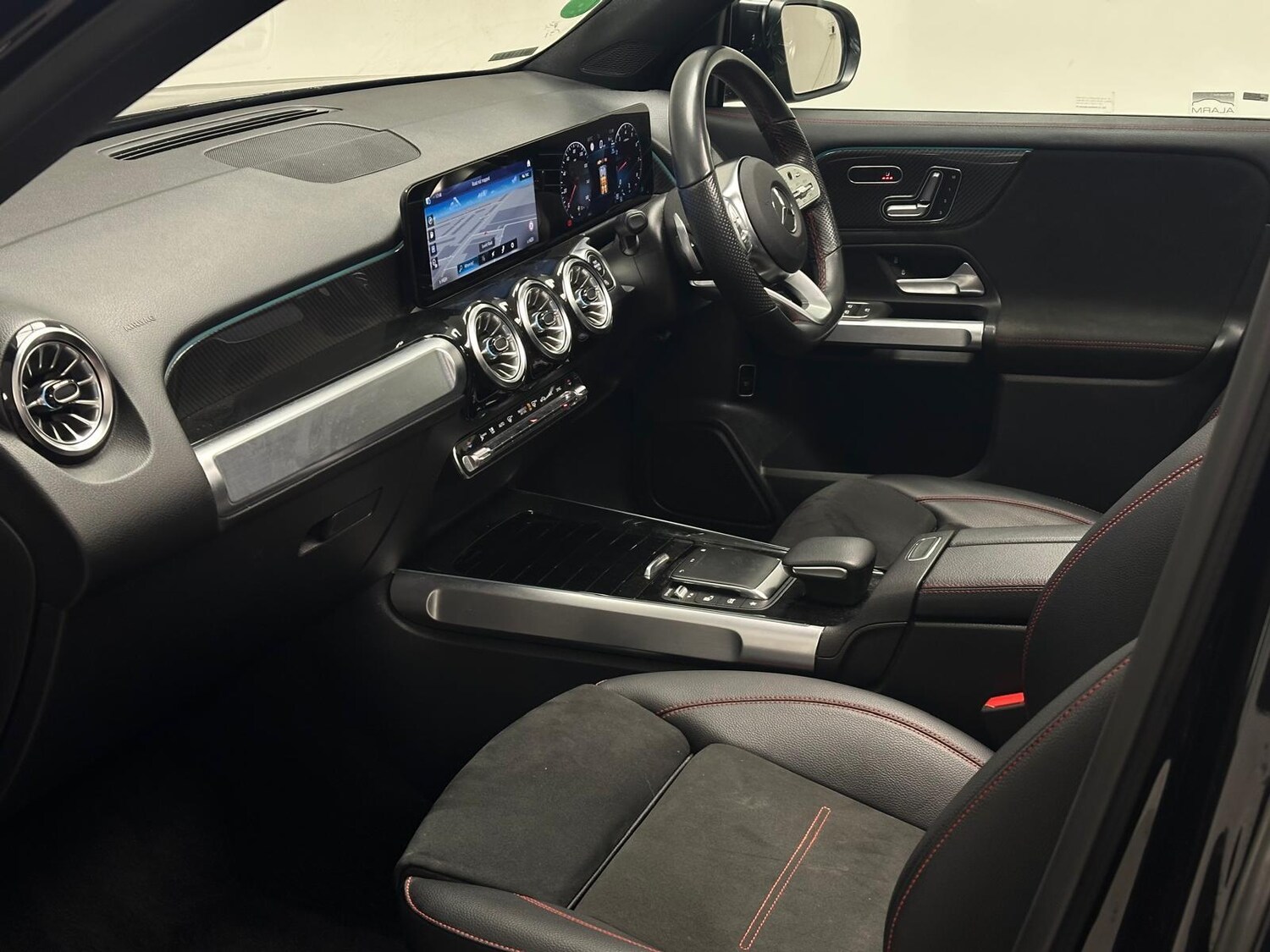 Used Mercedes-Benz GLB 2023 for sale - 77510925: Photo 30