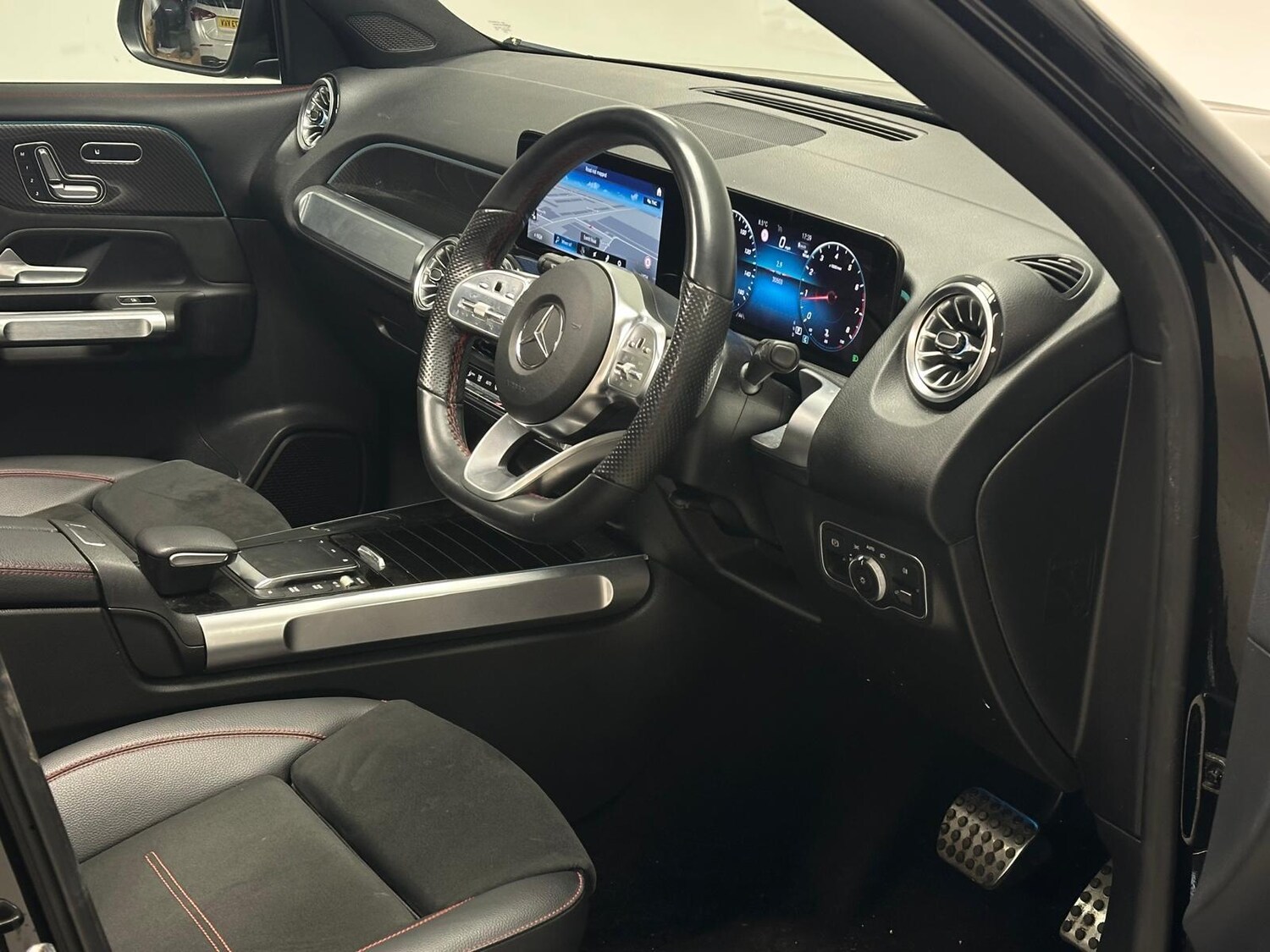 Used Mercedes-Benz GLB 2023 for sale - 77510925: Photo 39