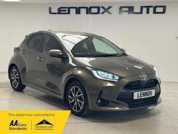 Used Toyota Yaris 2022 for sale - 79075400: Photo
