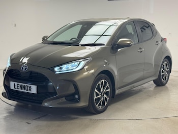Used Toyota Yaris 2022 for sale - 79075400: Photo