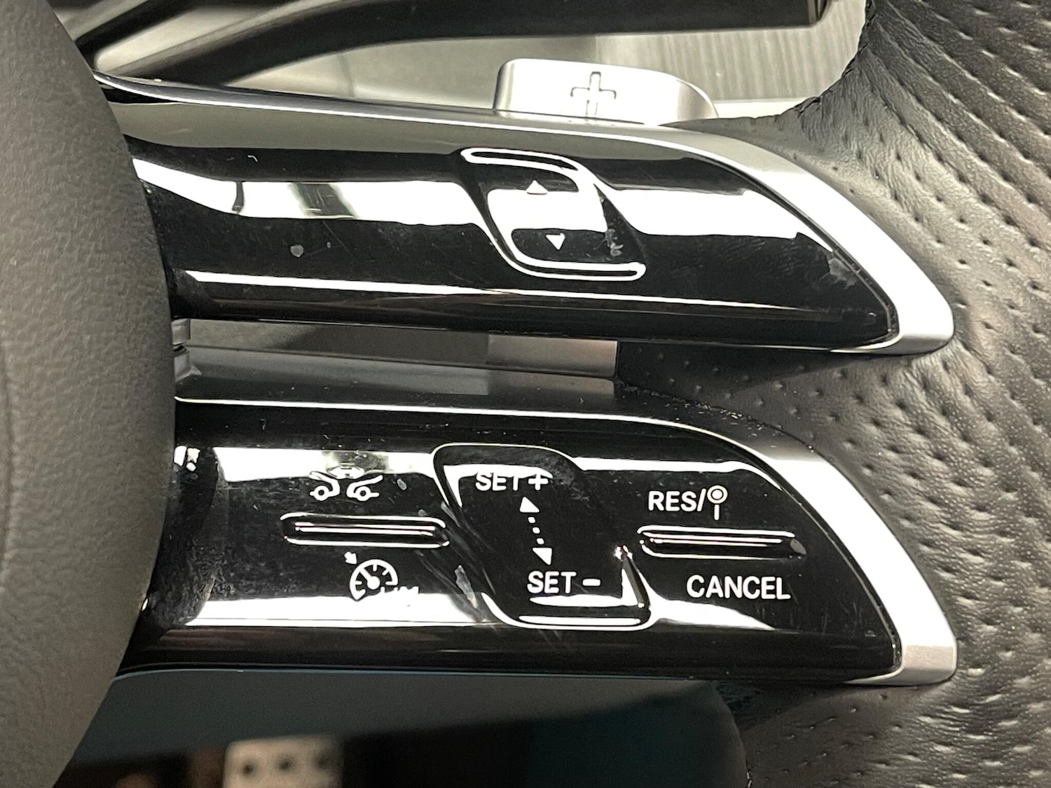 Used Mercedes-Benz GLC 2024 for sale - 77163338: Photo 22