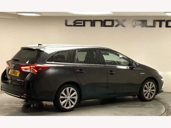 Used Toyota Auris 2016 for sale - 72850379: Photo 5