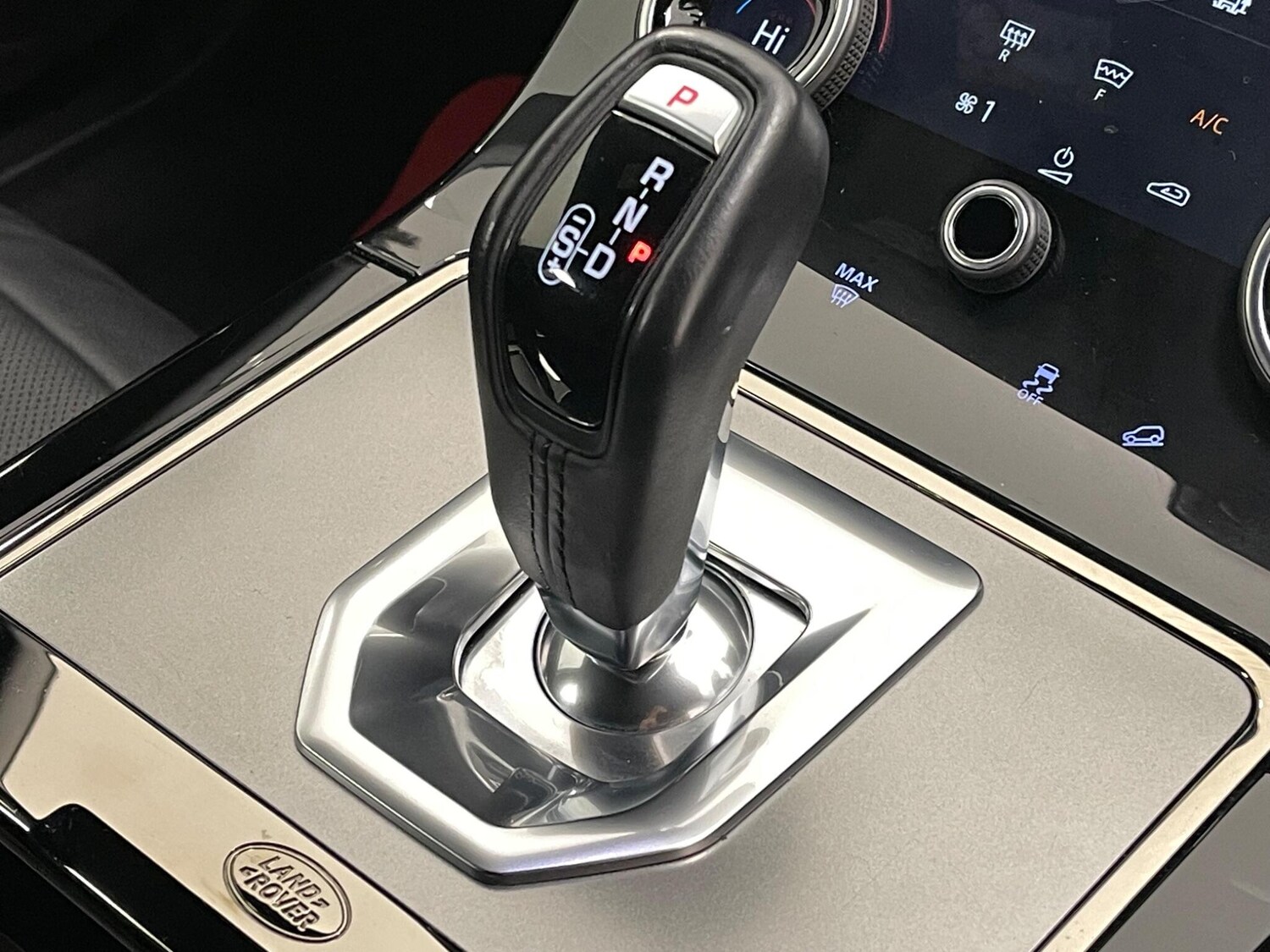 Used Land Rover Range Rover Evoque 2022 for sale - 77612311: Photo 11