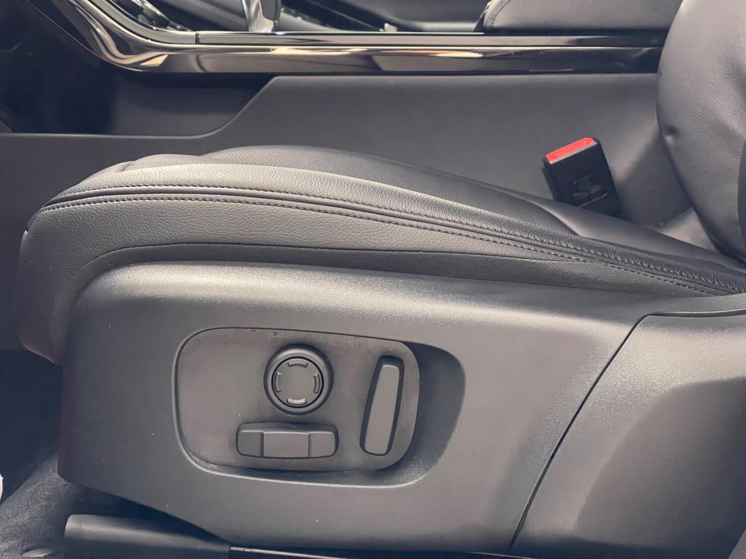 Used Land Rover Range Rover Evoque 2022 for sale - 77612311: Photo 13