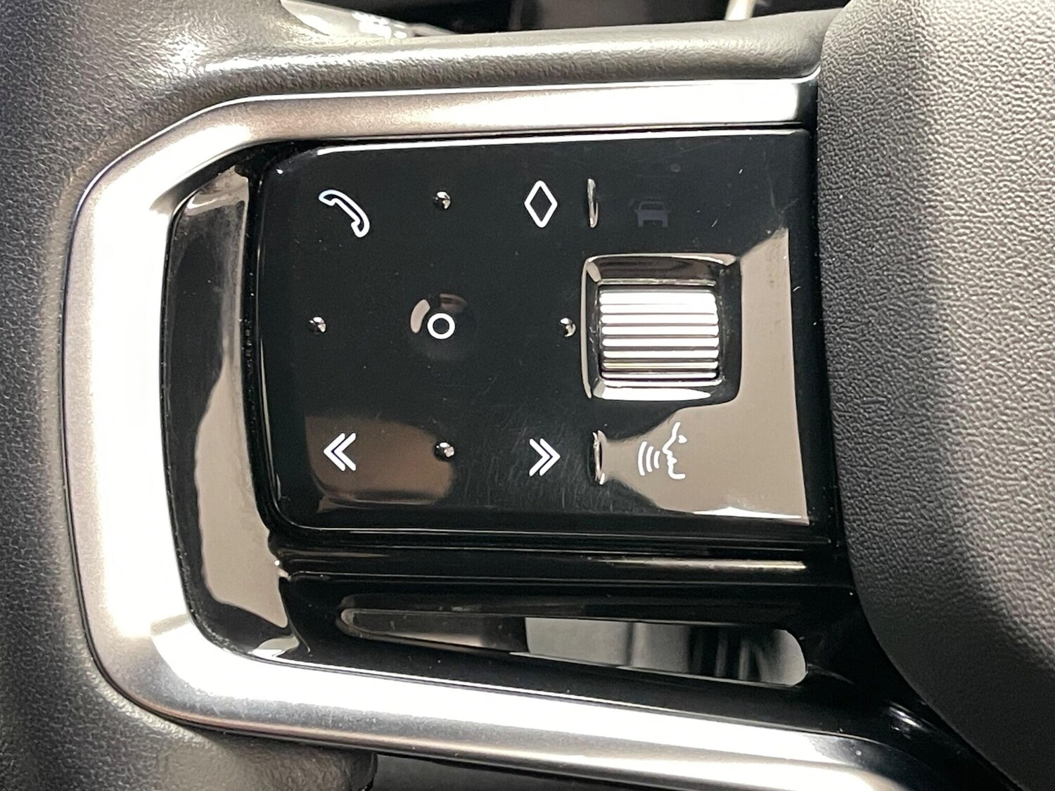 Used Land Rover Range Rover Evoque 2022 for sale - 77612311: Photo 24