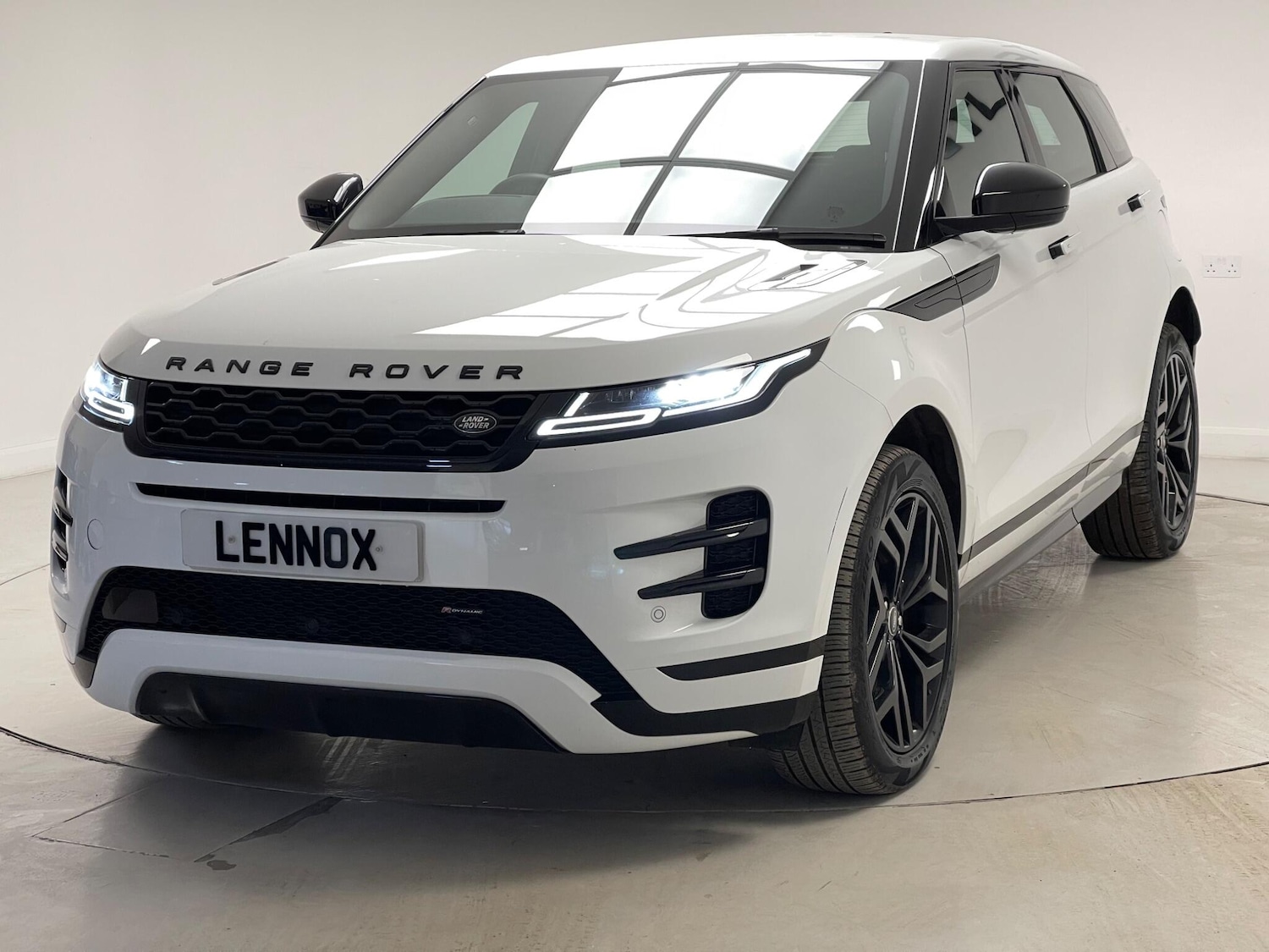Used Land Rover Range Rover Evoque 2022 for sale - 77612311: Photo 3