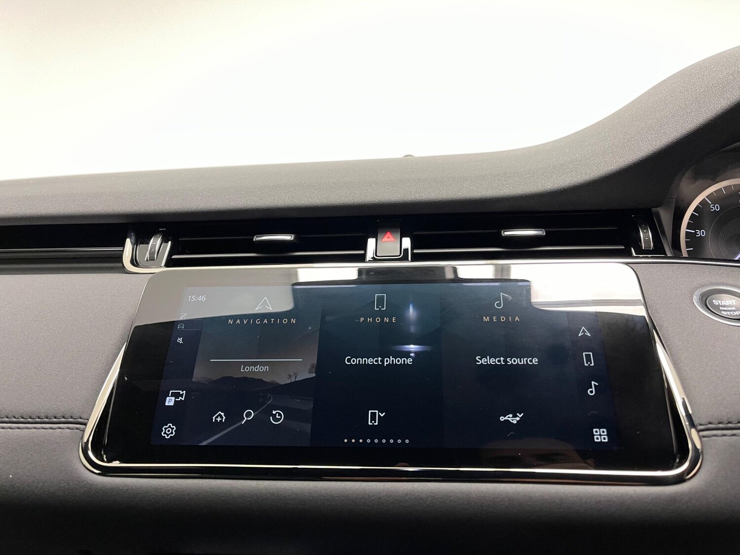 Used Land Rover Range Rover Evoque 2022 for sale - 77612311: Photo 31