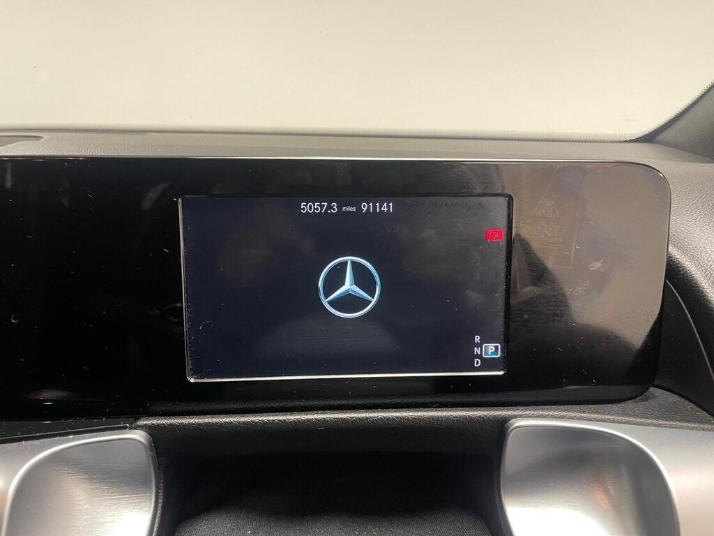 Used Mercedes-Benz GLB 2021 for sale - 76865401: Photo 18