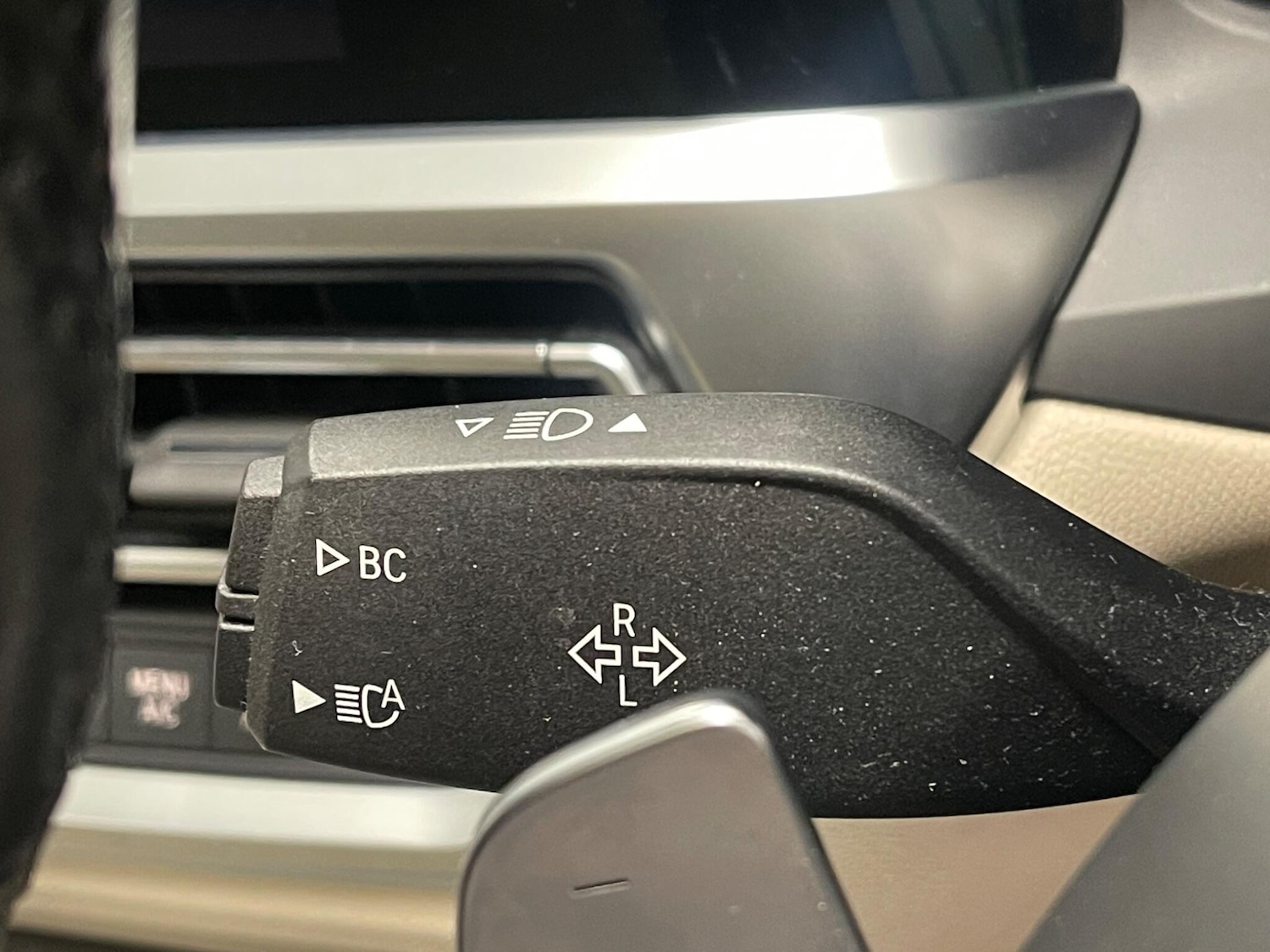 Used BMW 3 Series 2022 for sale - 76388833: Photo 16