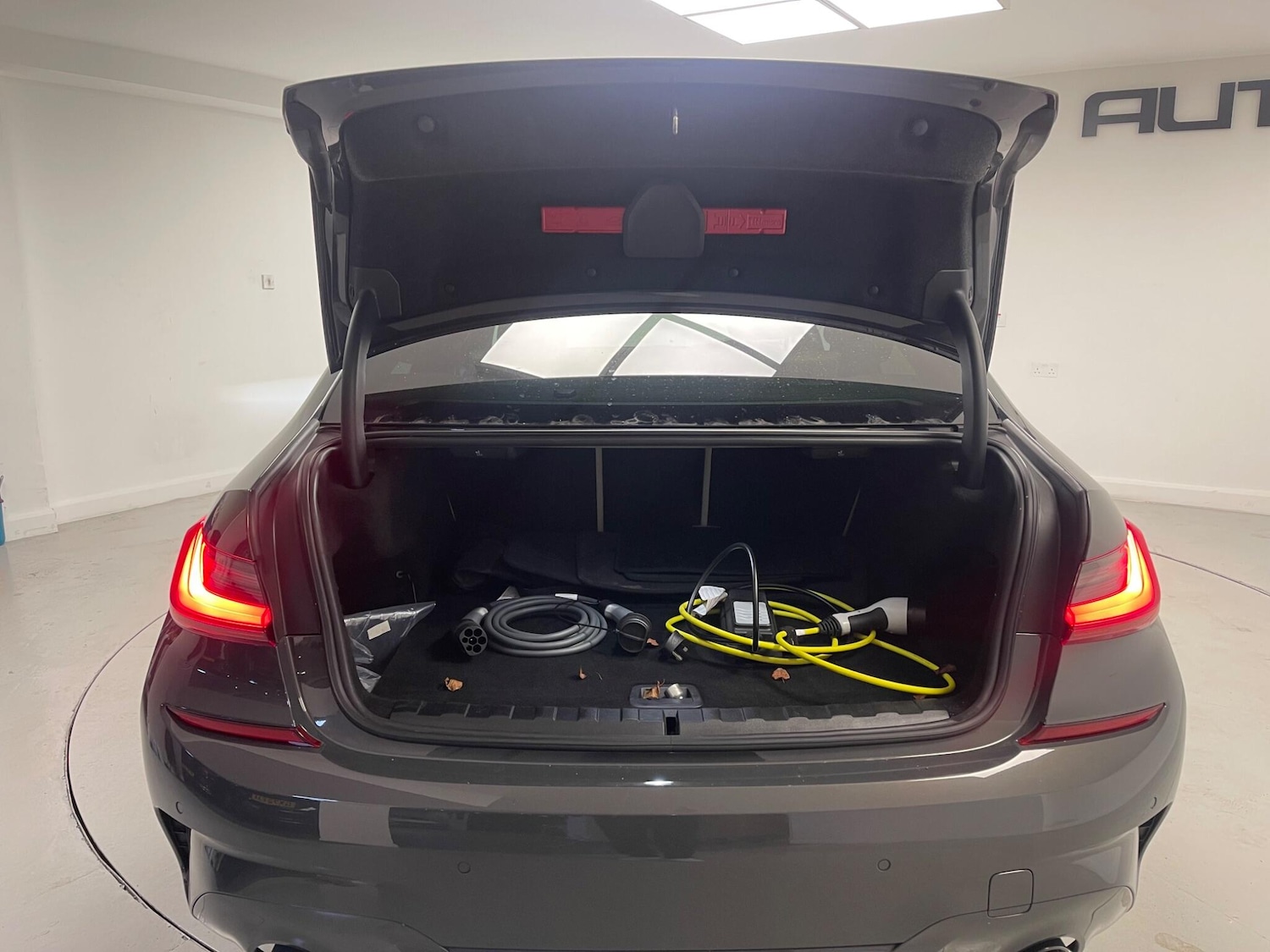 Used BMW 3 Series 2022 for sale - 76388833: Photo 33