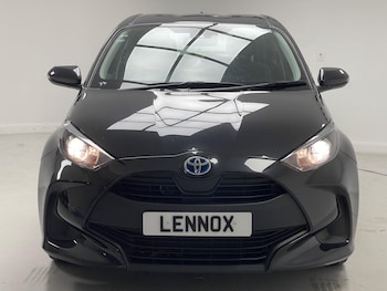 Used Toyota Yaris 2023 for sale - 76994044: Photo