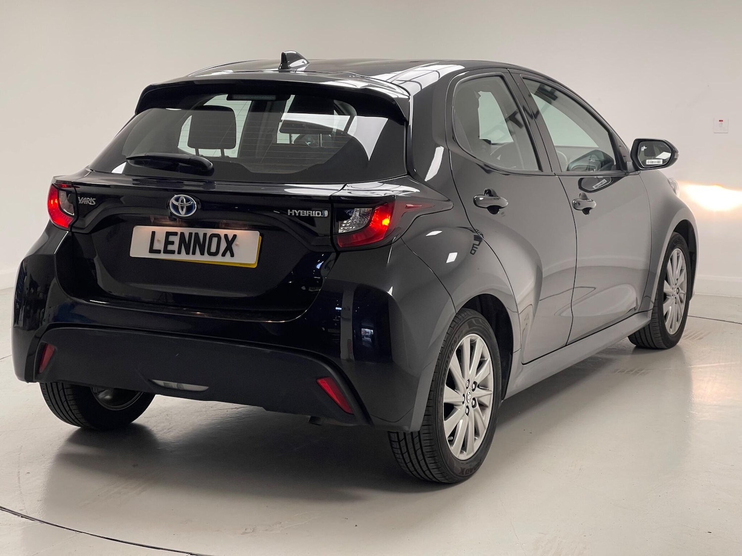 Used Toyota Yaris 2023 for sale - 76994044: Photo 6