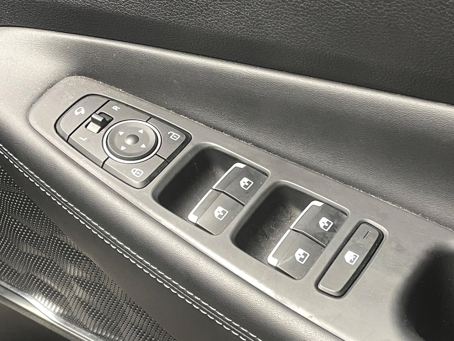 Used Hyundai Santa Fe 2023 for sale - 77657466: Photo 21