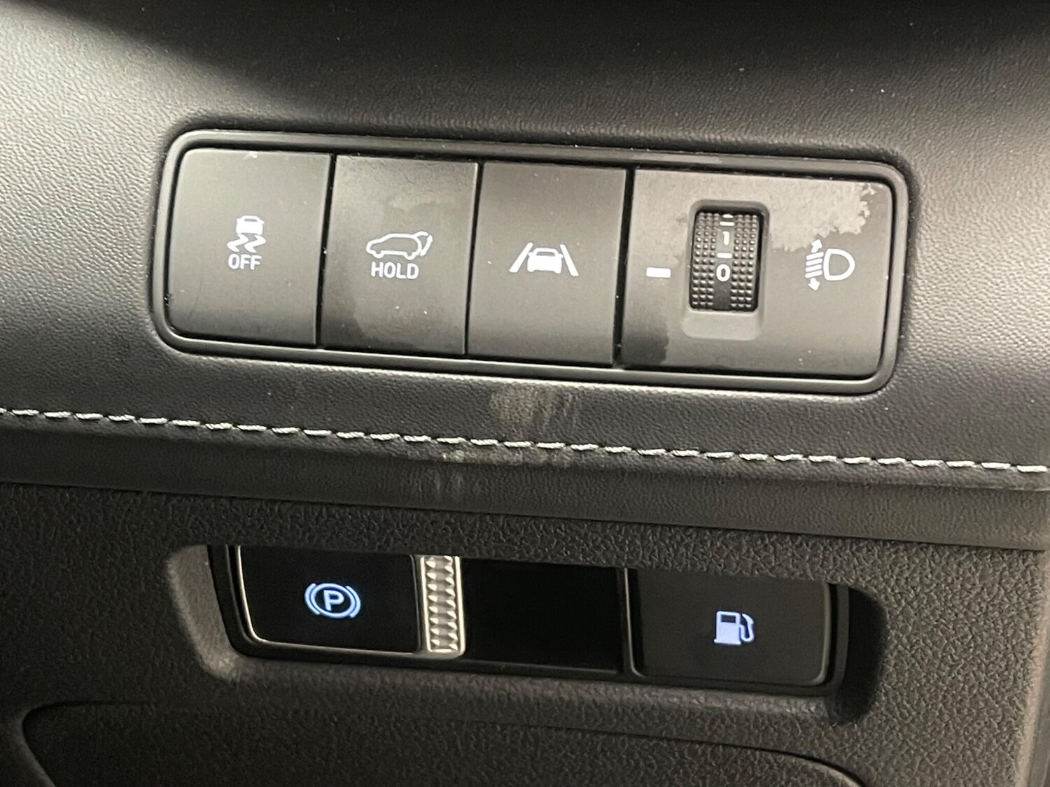 Used Hyundai Santa Fe 2023 for sale - 77657466: Photo 22