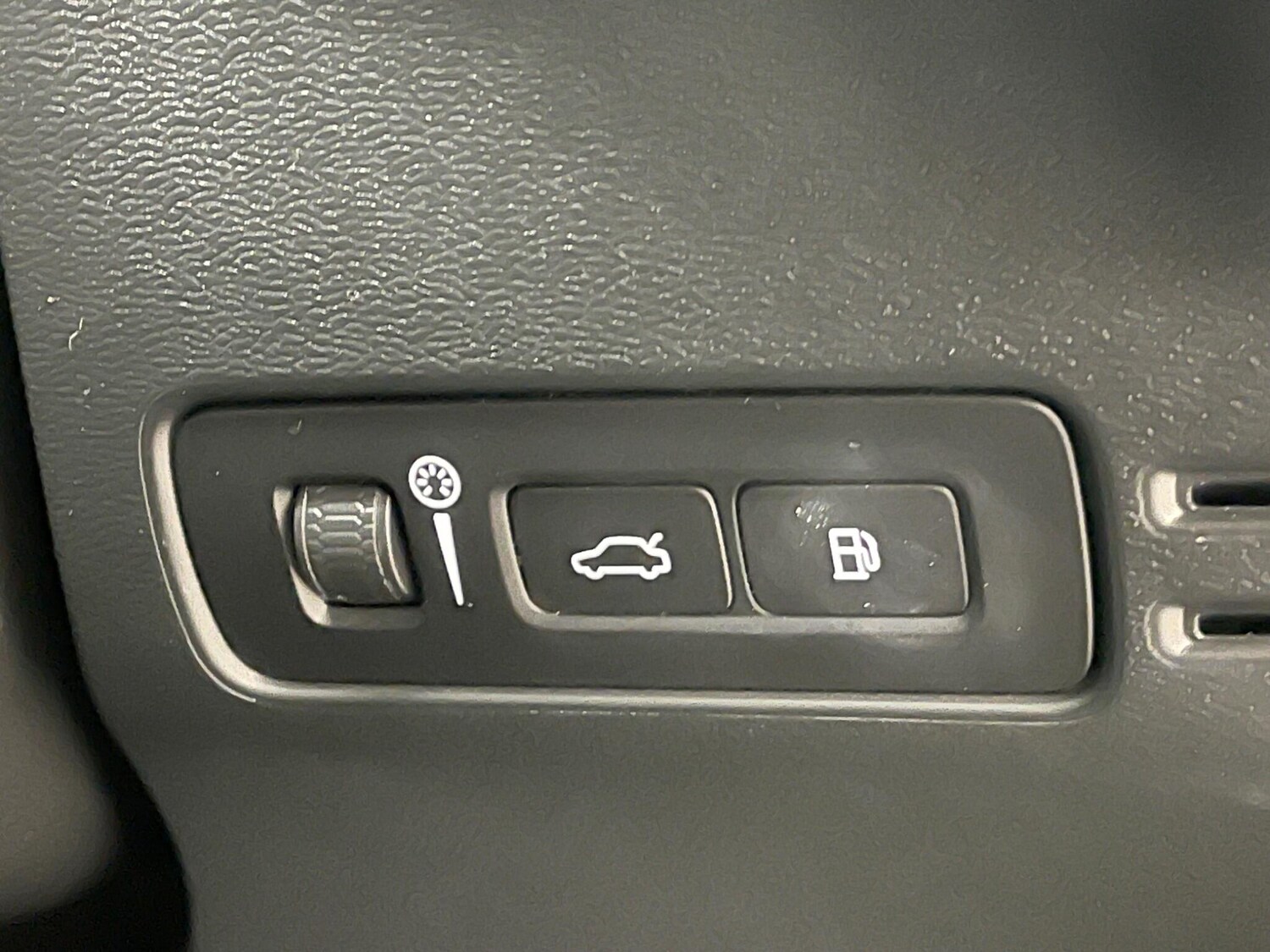 Used Volvo XC40 for sale - 77659154: Photo 15