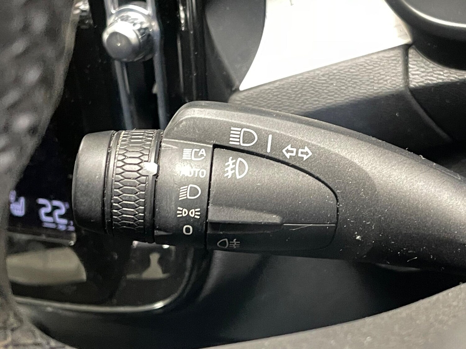 Used Volvo XC40 for sale - 77659154: Photo 21