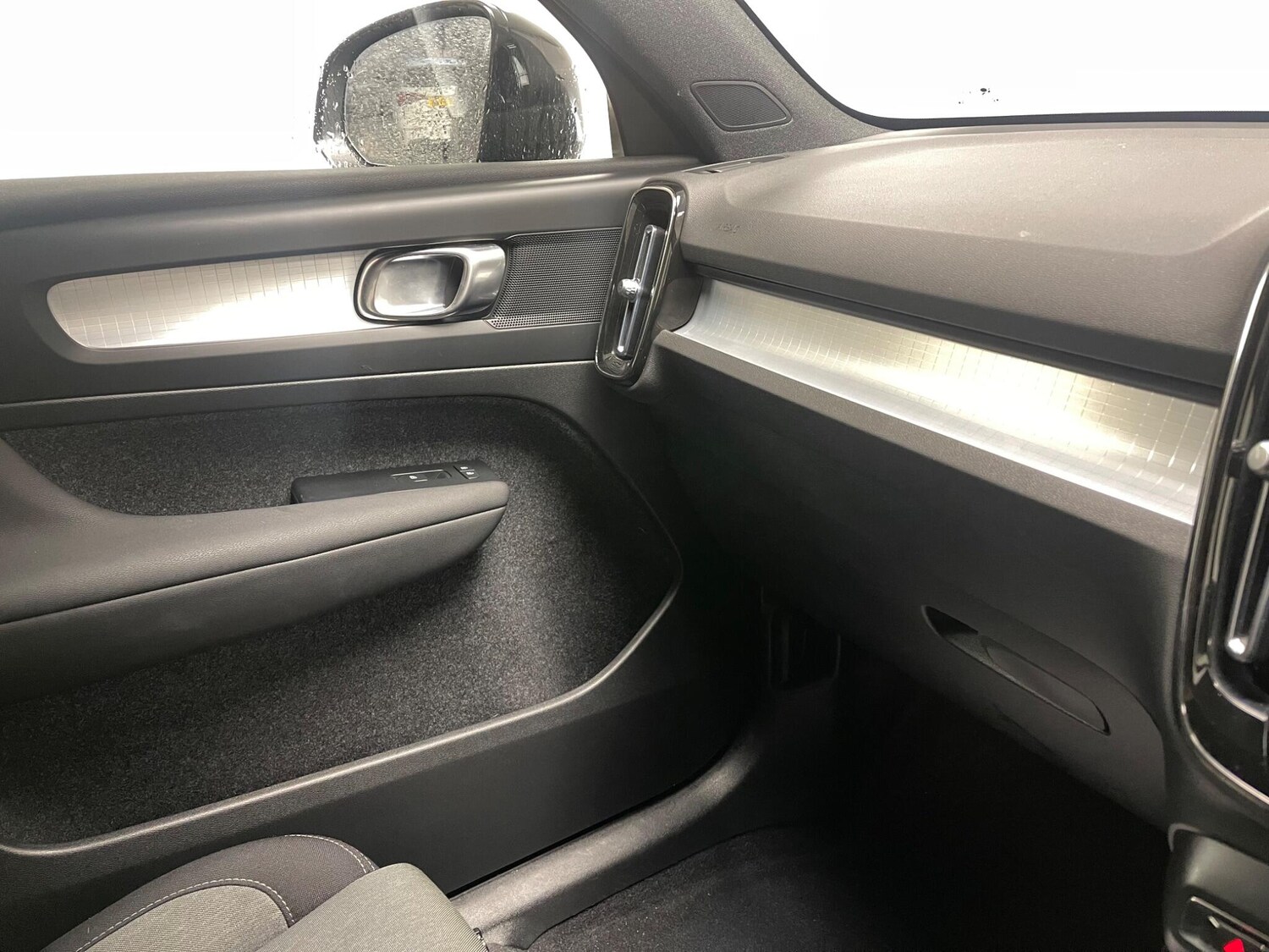 Used Volvo XC40 for sale - 77659154: Photo 39