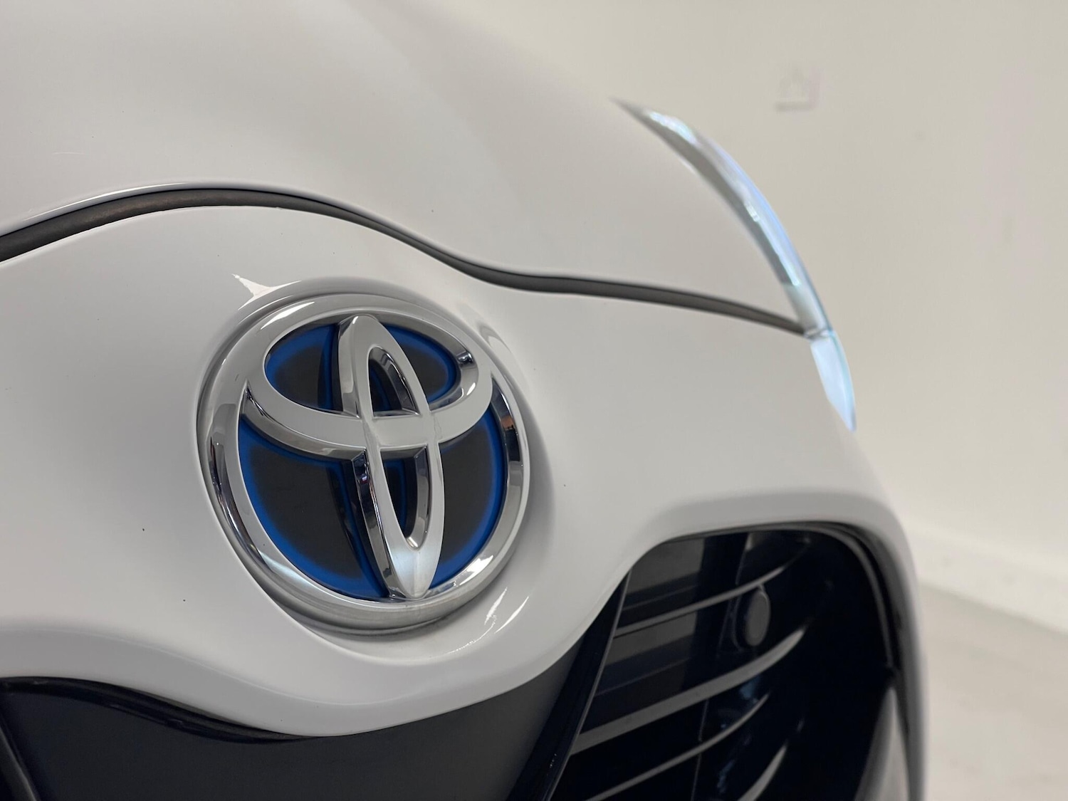 Used Toyota Yaris 2020 for sale - 76549038: Photo 27