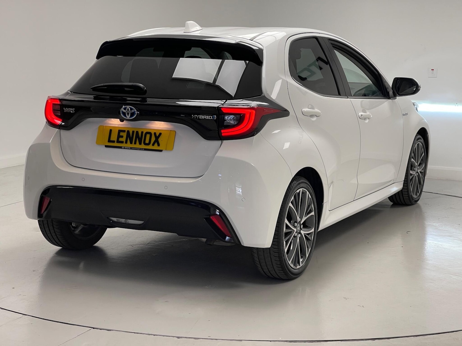 Used Toyota Yaris 2020 for sale - 76549038: Photo 6