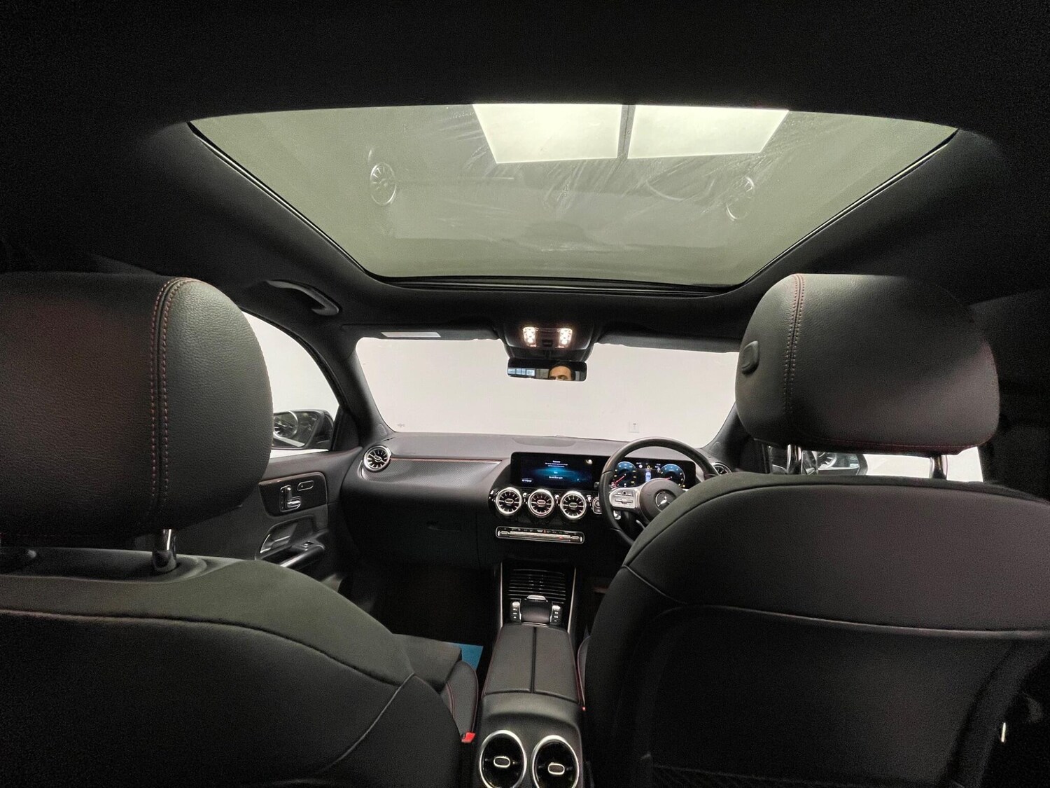 Used Mercedes-Benz GLA 2021 for sale - 76024632: Photo 32