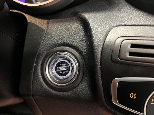Used Mercedes-Benz GLC 2021 for sale - 72789663: Photo 33