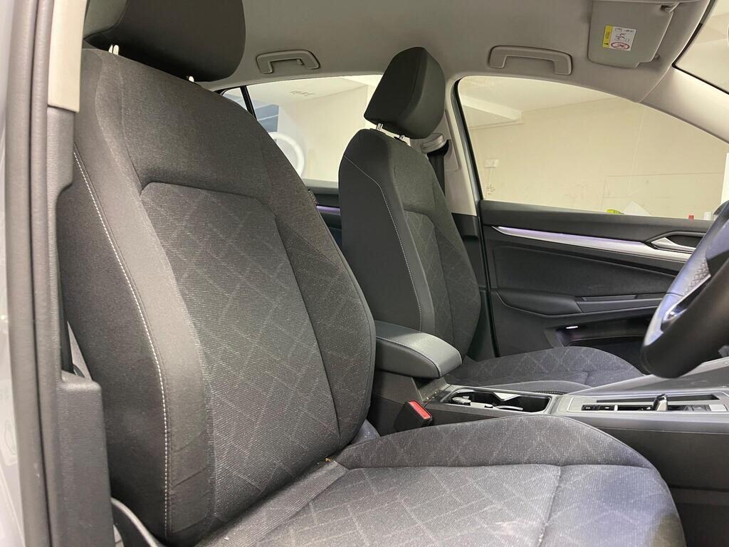 Used Volkswagen Golf 2023 for sale - 76855958: Photo 12