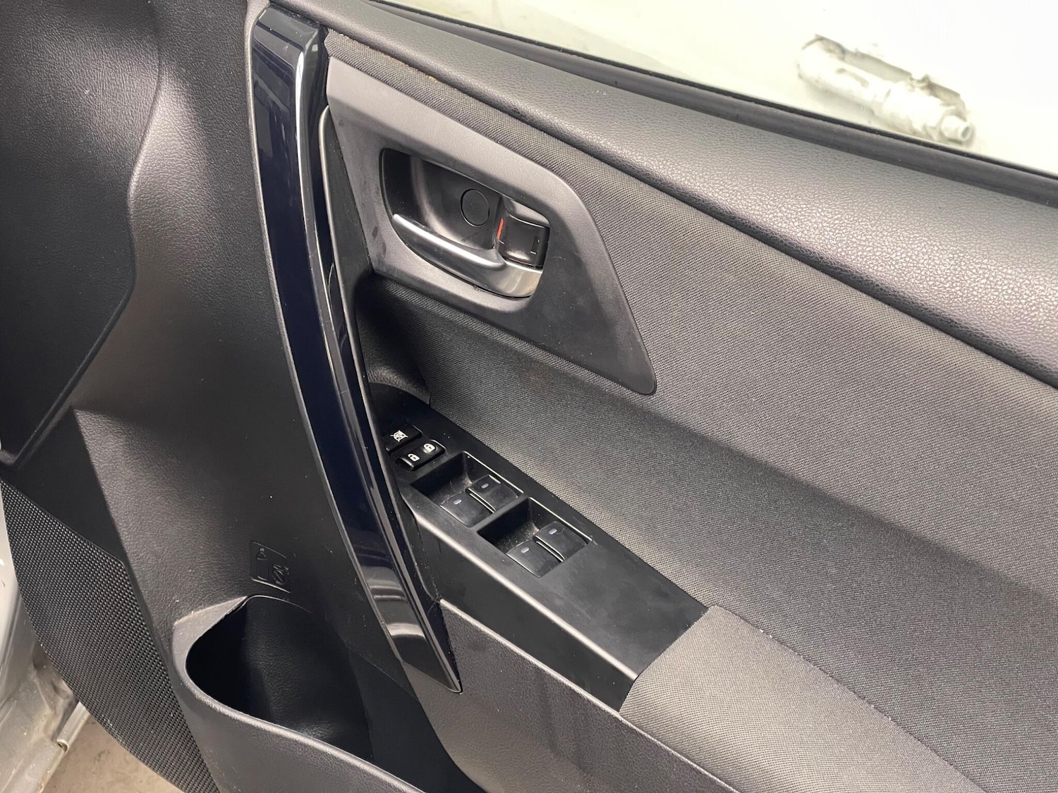 Used Toyota Auris 2017 for sale - 77351379: Photo 20