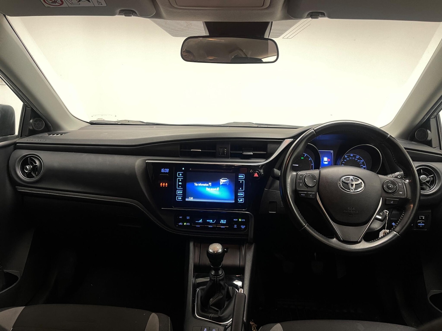 Used Toyota Auris 2017 for sale - 77351379: Photo 9