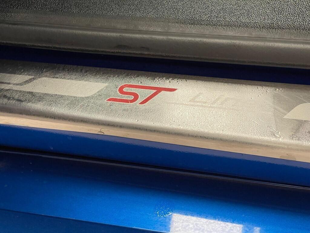 Used Ford Ecosport 2018 for sale - 77468920: Photo 33