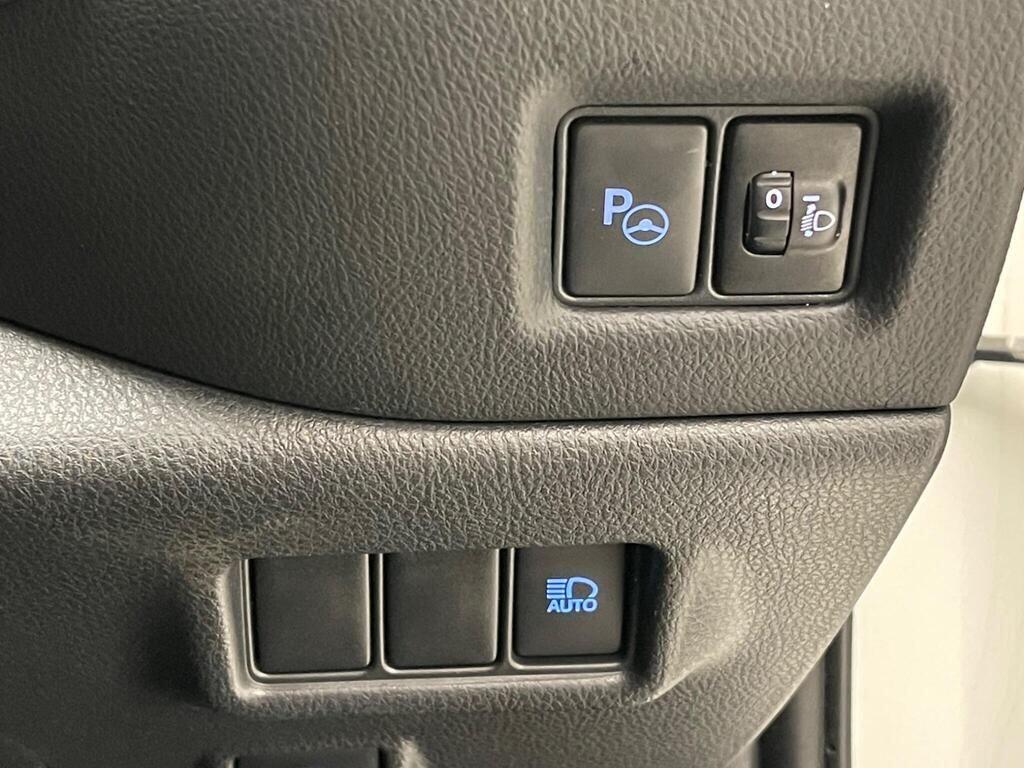 Used Toyota C-HR 2022 for sale - 77400616: Photo 15