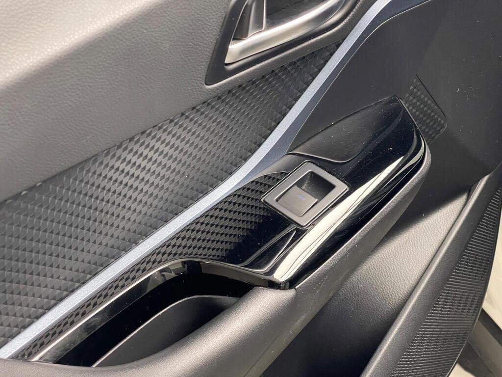 Used Toyota C-HR 2022 for sale - 77400616: Photo 32