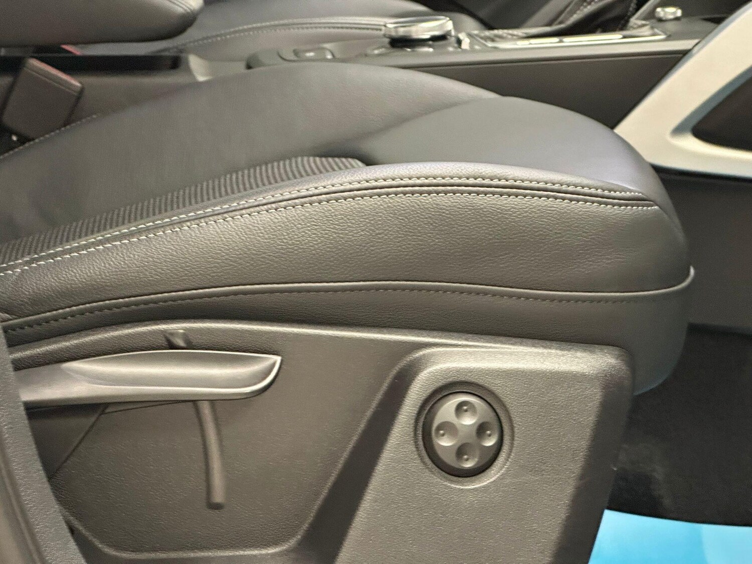 Used Audi Q2 2022 for sale - 76166440: Photo 45