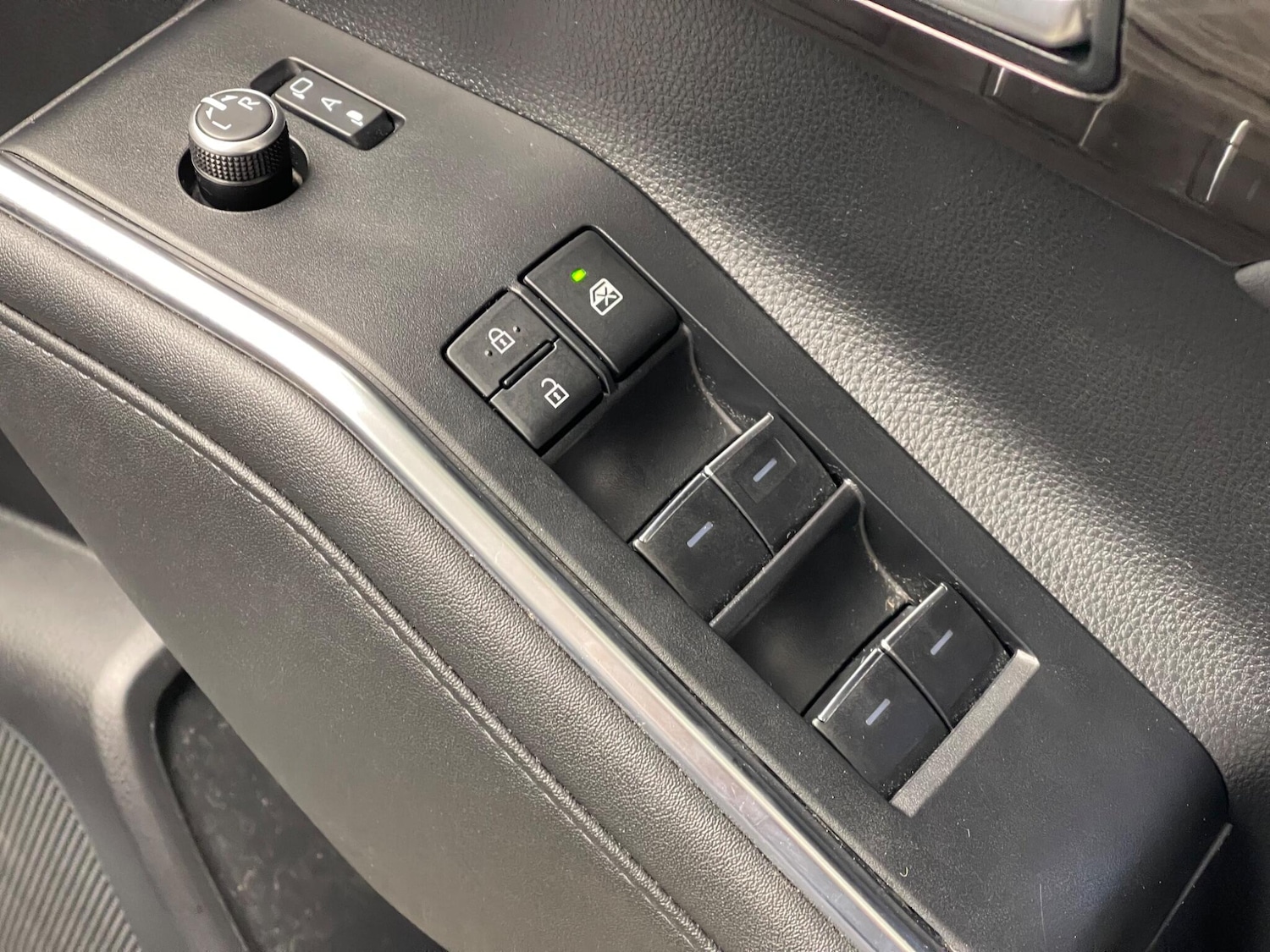 Used Toyota Highlander 2023 for sale - 77598340: Photo 29