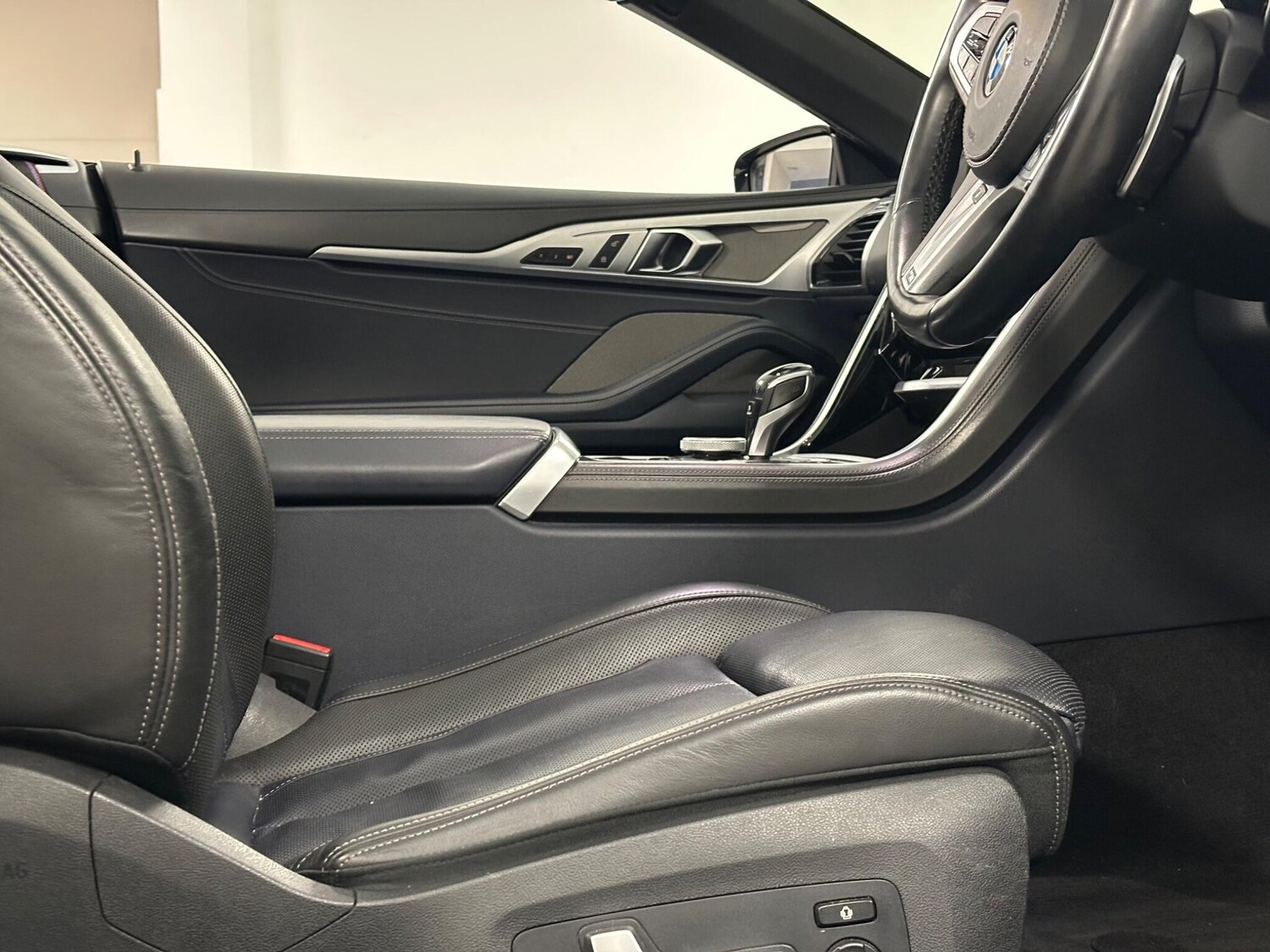 Used BMW 8 Series 2019 for sale - 77358739: Photo 37