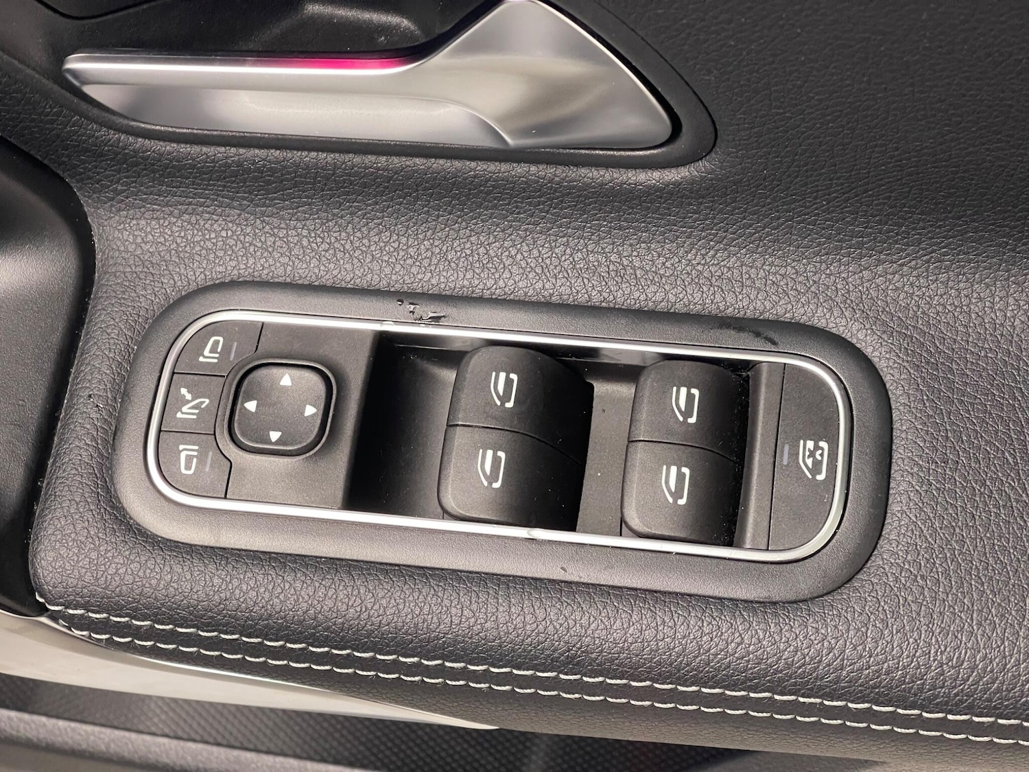 Used Mercedes-Benz CLA 2022 for sale - 76537920: Photo 22