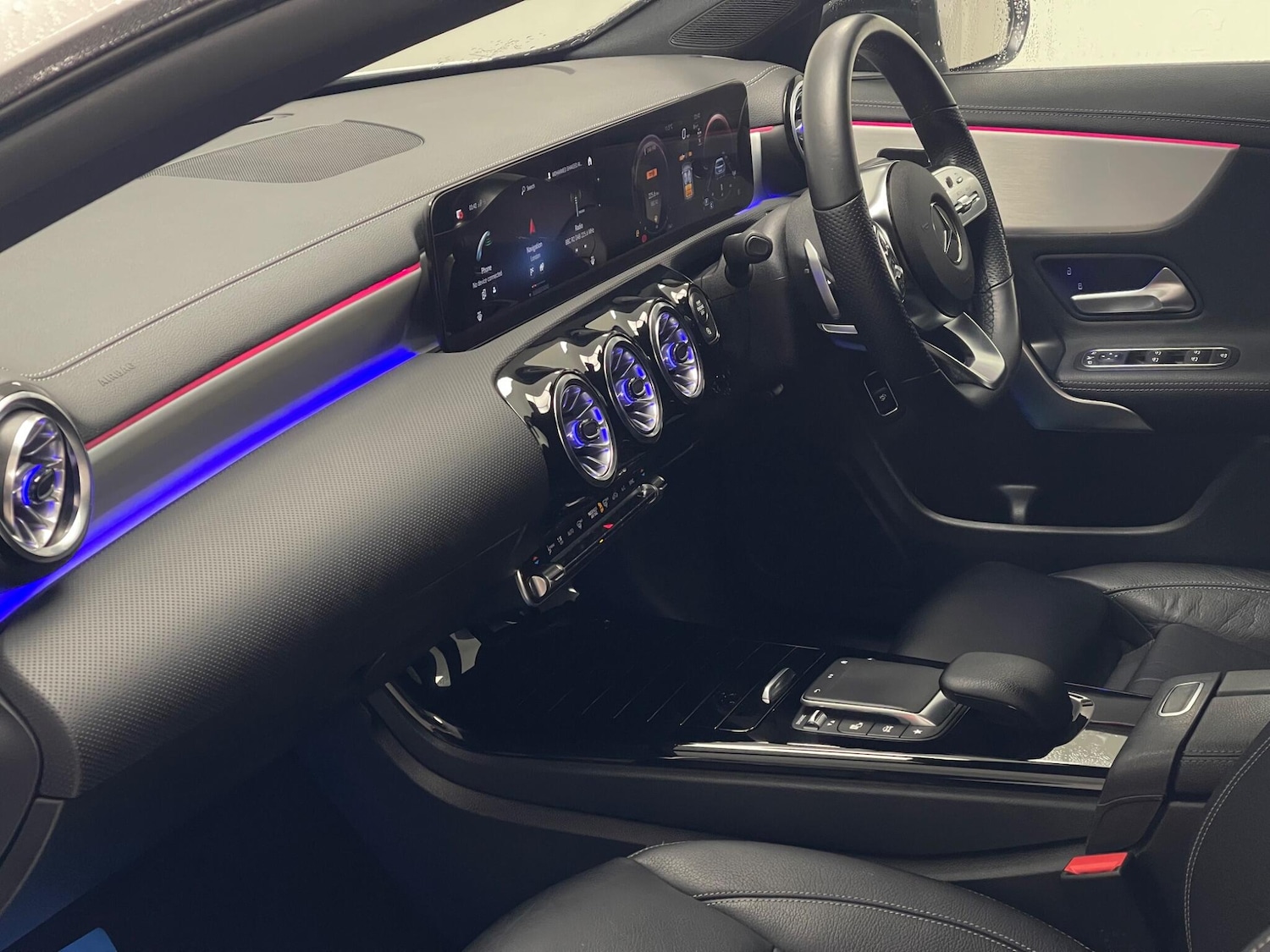 Used Mercedes-Benz CLA 2022 for sale - 76537920: Photo 8