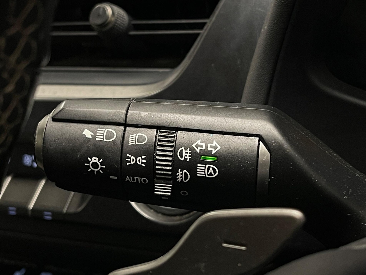 Used Lexus UX 2021 for sale - 76976475: Photo 20