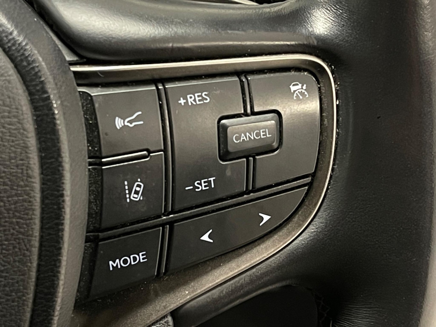 Used Lexus UX 2021 for sale - 76976475: Photo 24