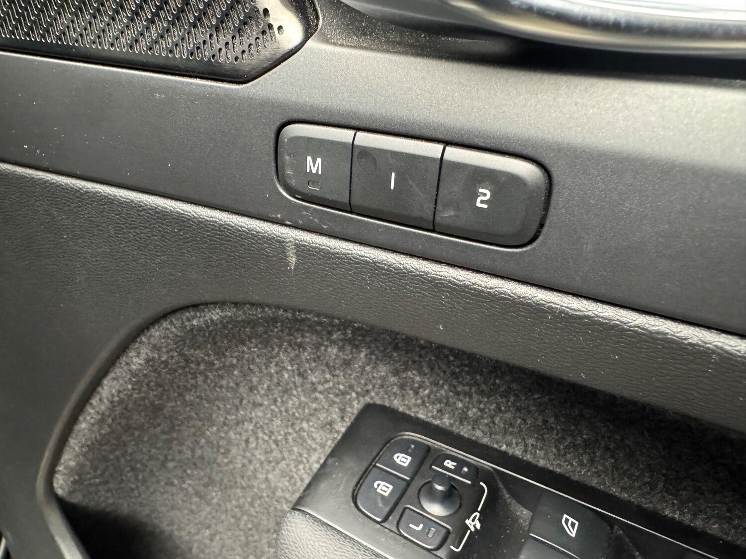 Used Volvo XC40 2022 for sale - 77969879: Photo 12