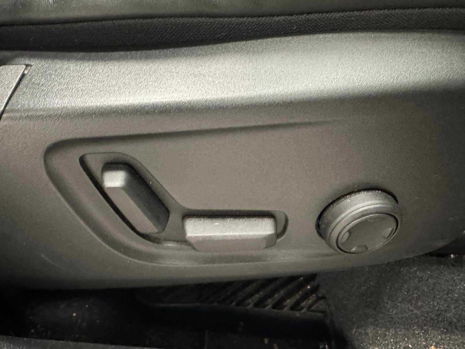 Used Volvo XC40 2022 for sale - 77969879: Photo 13