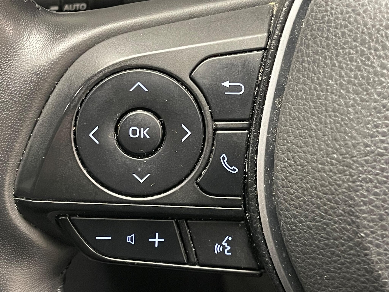 Used Toyota RAV4 2022 for sale - 77238295: Photo 21