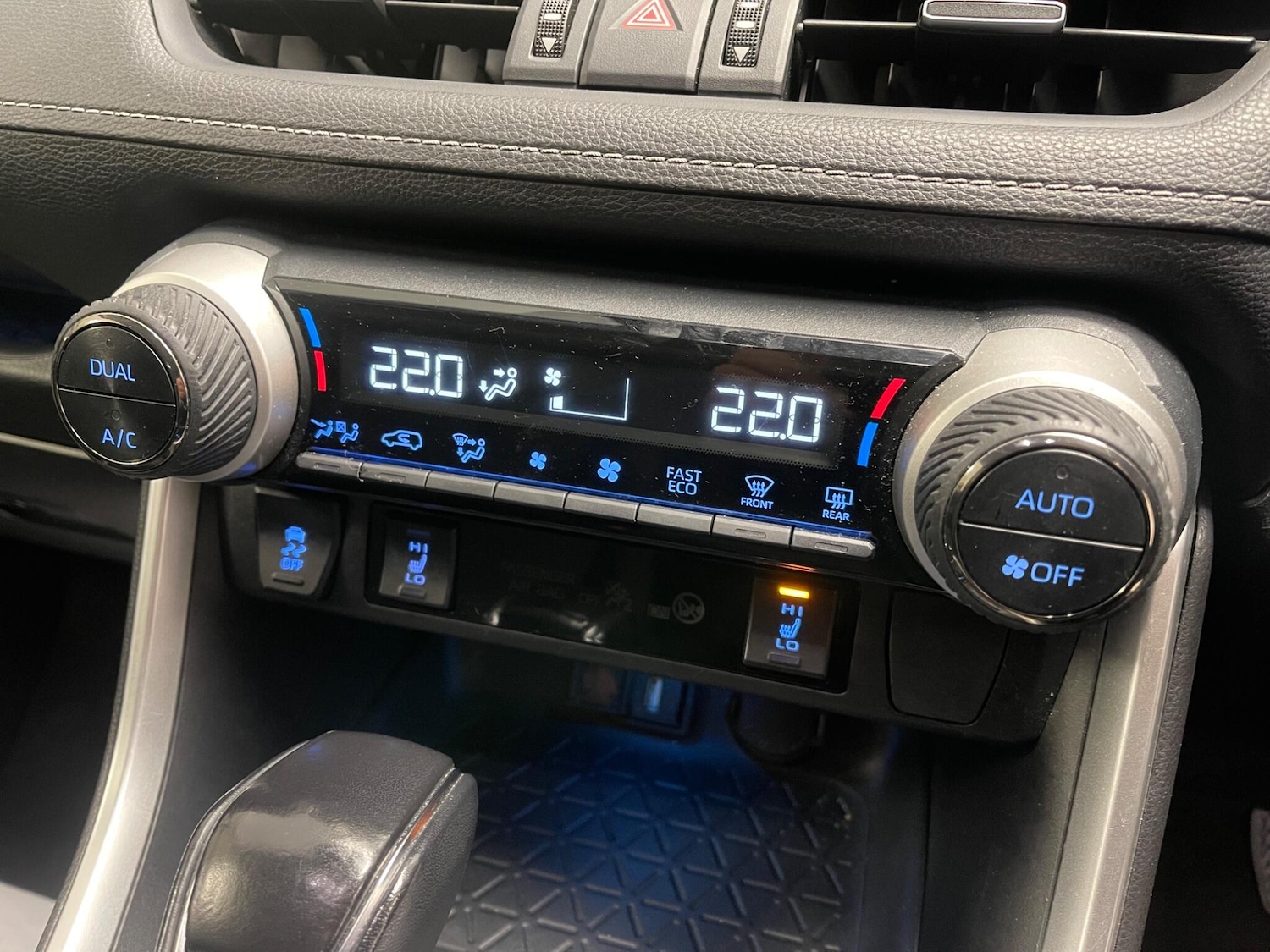 Used Toyota RAV4 2022 for sale - 77238295: Photo 28